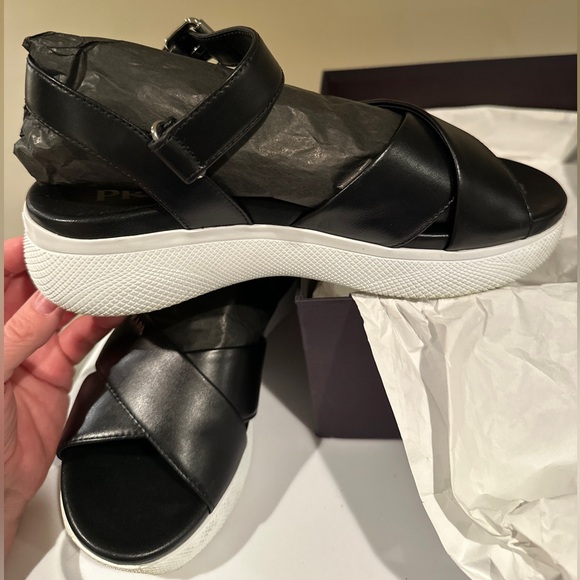 Prada Black Calzatura Donna Platform Sandals Size 38 - Picture 1 of 12